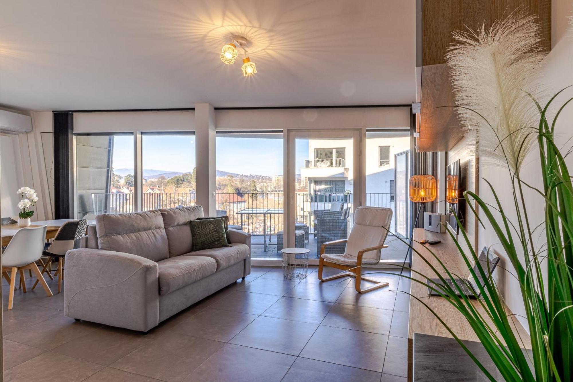 La Plume Vue Lac 3 Etoiles - Garage Prive, Secteur Recherche, Moderne & Tout Equipe, 6 Personnes Annecy Dış mekan fotoğraf